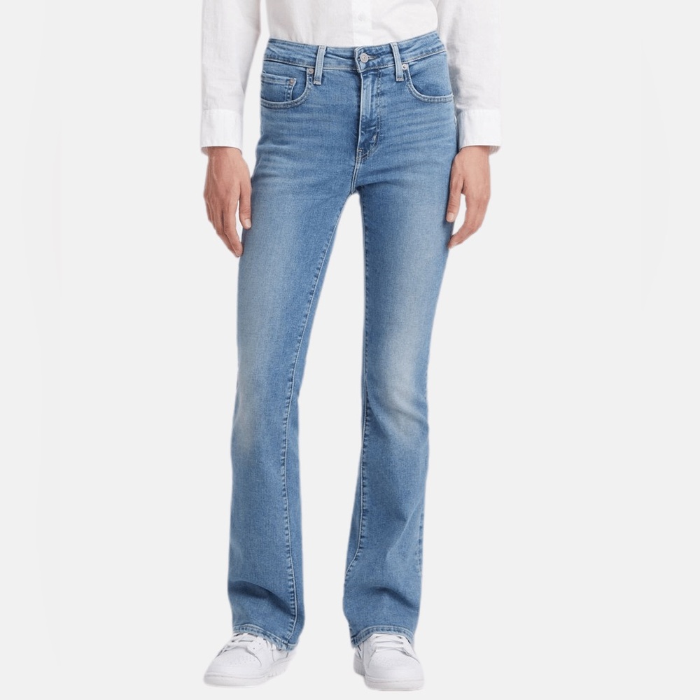 Levi’s 725 High Rise Bootcut